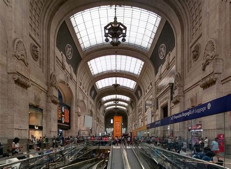 distanza fondazione prada milano stazione centrale|Fondazione Prada a Stazione di Milano Centrale .